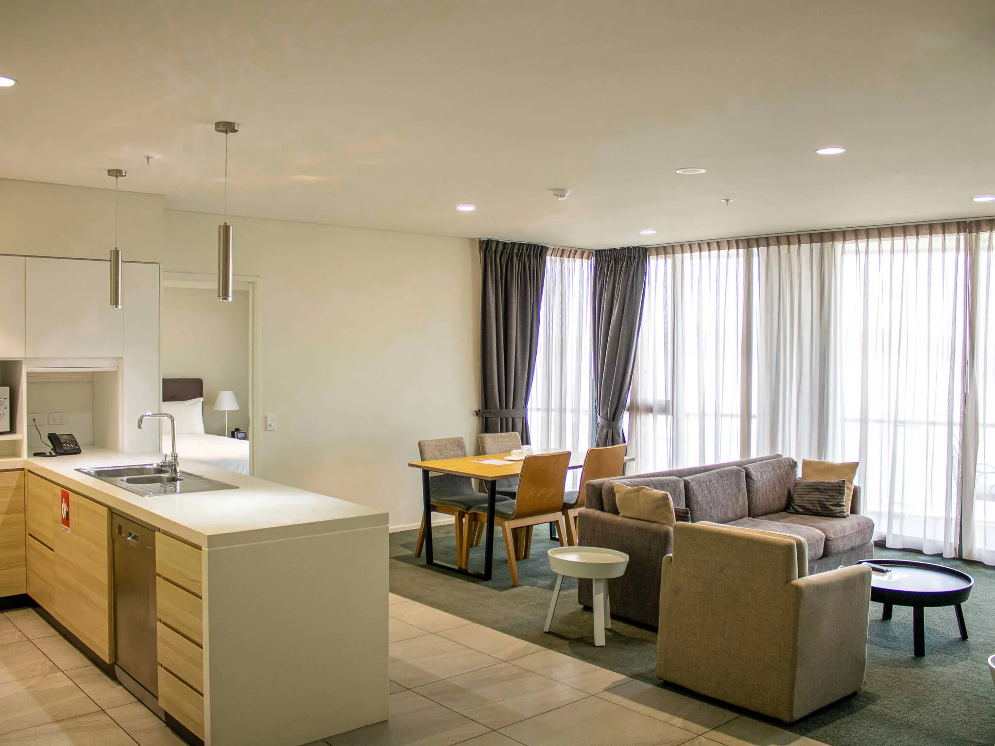 Crowne plaza room interior